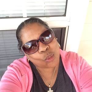 Meet your Posher, Loretta